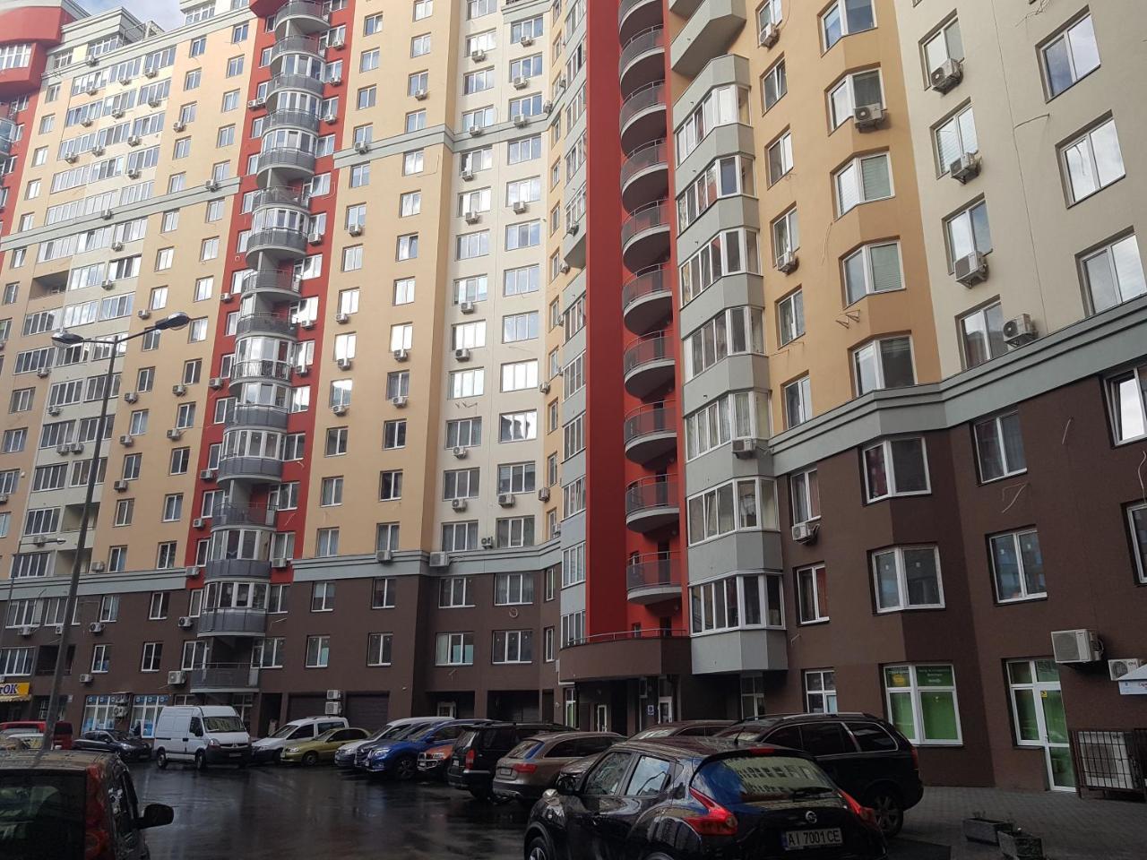 Business Class Apartment At Lomonosova Kiev Luaran gambar